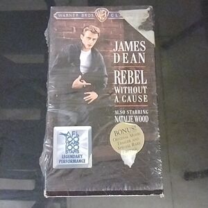 🤎 Rebel without a cause VHS tape
